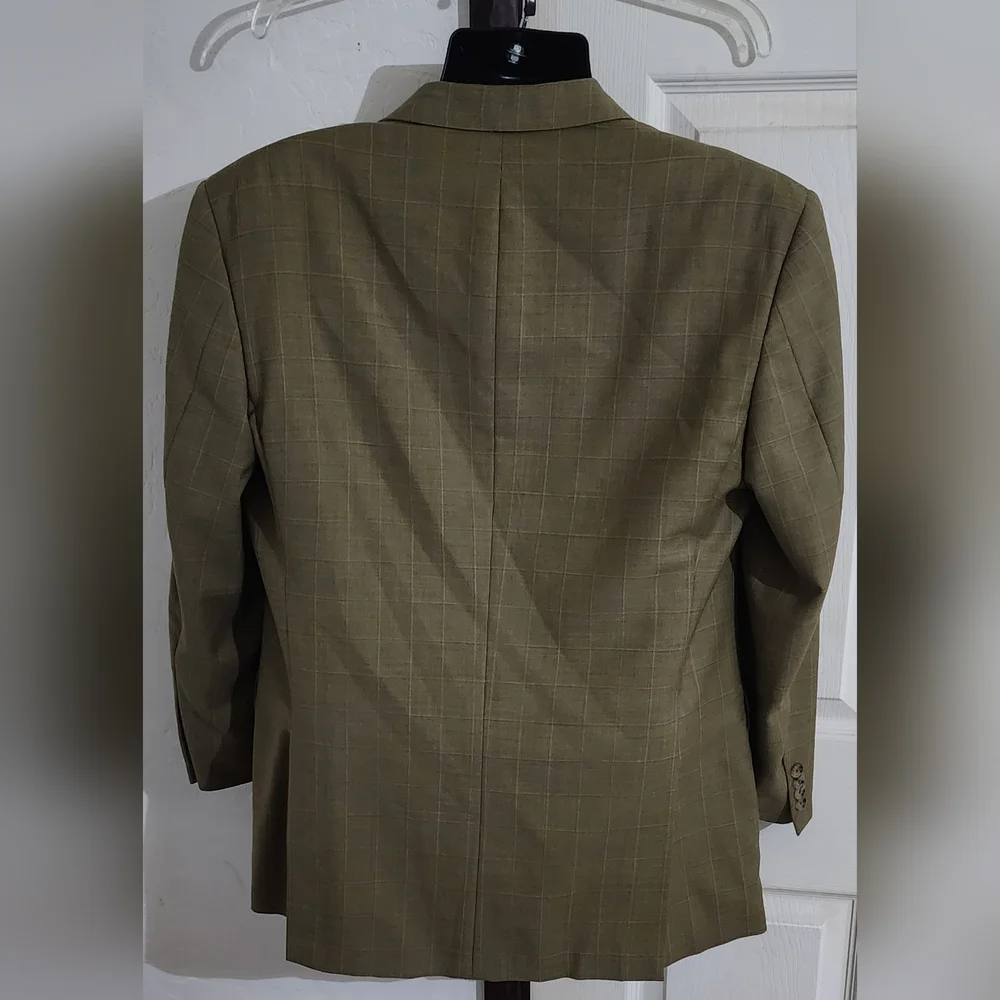 Burberry reposhing this